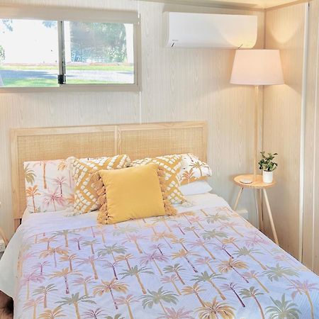 Mornington Peninsula Retro Caravans Rye Bagian luar foto