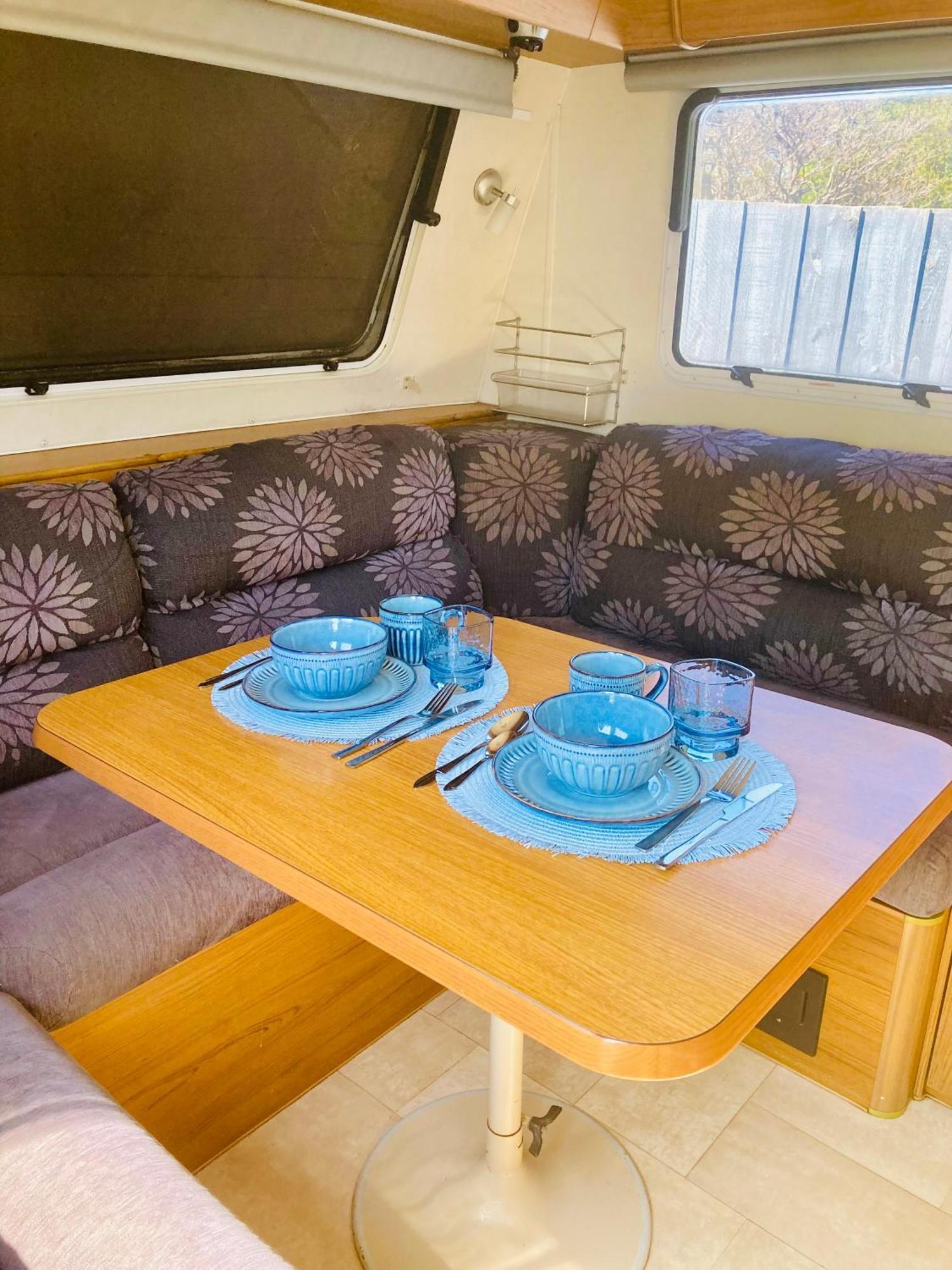 Mornington Peninsula Retro Caravans Rye Bagian luar foto